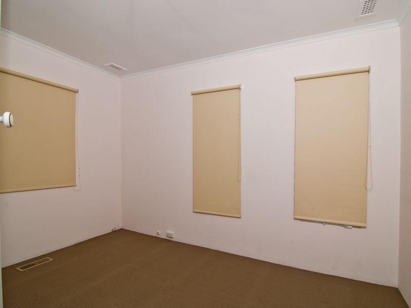 1/16 Sheoak Street, Doveton VIC 3177