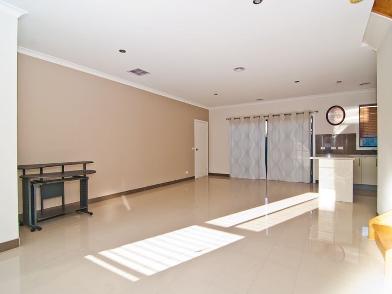 2/39 Moodemere Street, Noble Park VIC 3174