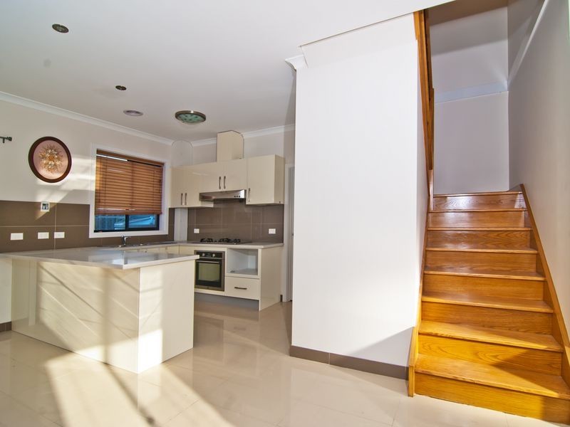 2/39 Moodemere Street, Noble Park VIC 3174