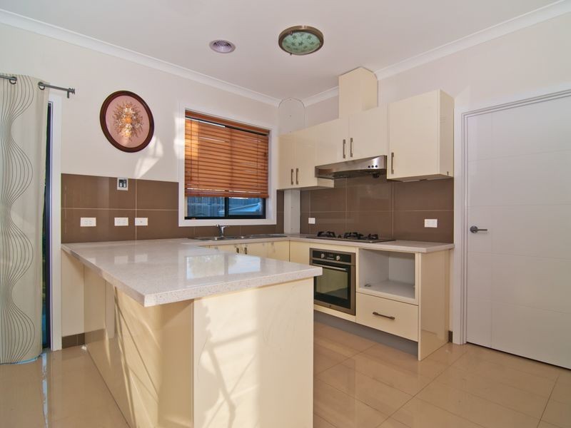 2/39 Moodemere Street, Noble Park VIC 3174