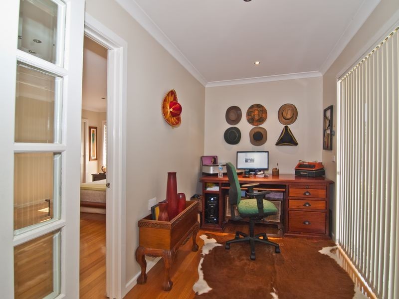 29 Mons Parade, Noble Park VIC 3174