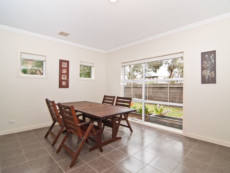 34 Hidden Grove Blvd, Keysborough VIC 3173