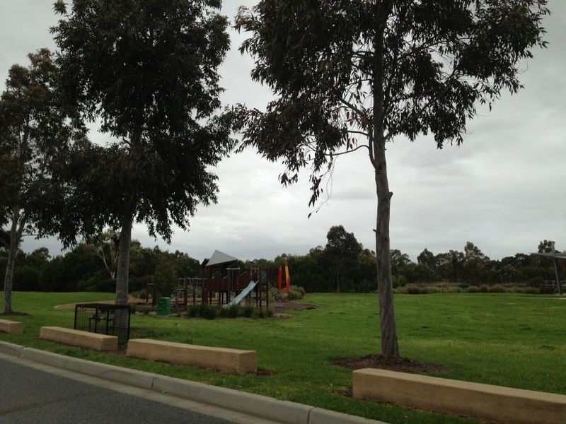 34 Hidden Grove Blvd, Keysborough VIC 3173