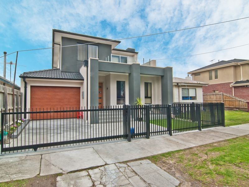 4 Wall Street, Noble Park VIC 3174