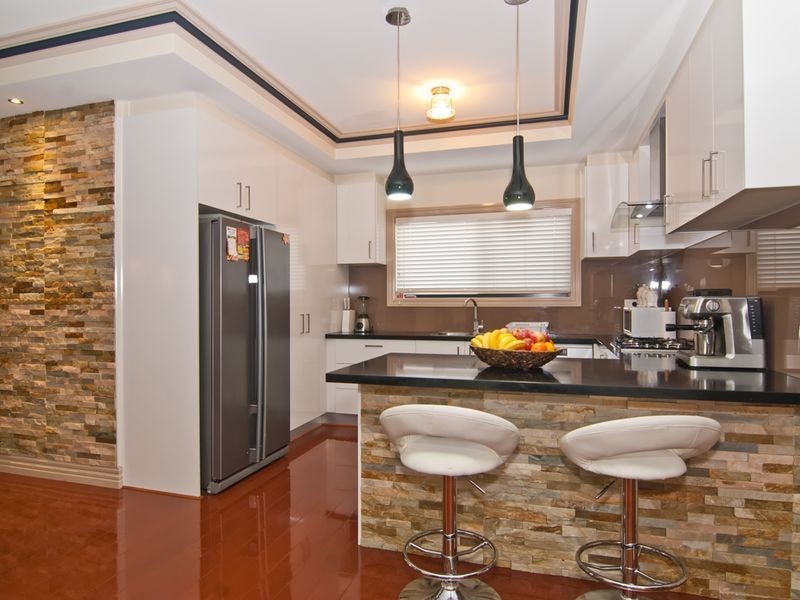 4 Wall Street, Noble Park VIC 3174