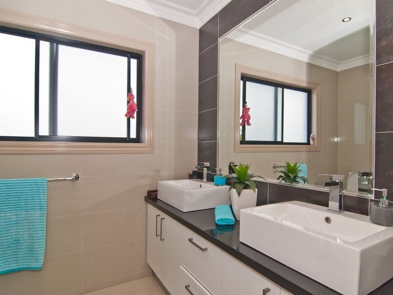 4 Wall Street, Noble Park VIC 3174