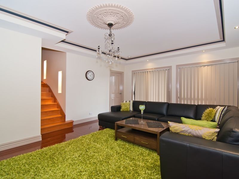 4 Wall Street, Noble Park VIC 3174