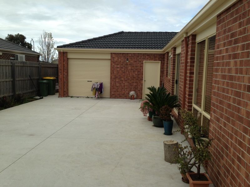 9 Daphne Court, Pakenham VIC 3810