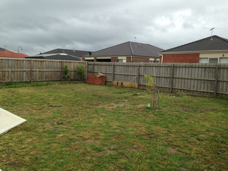 9 Daphne Court, Pakenham VIC 3810