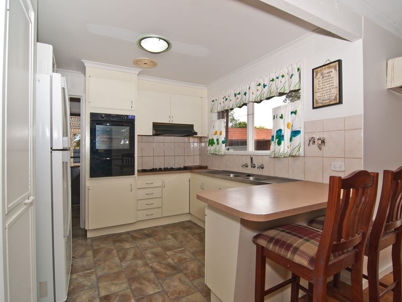 4 Brott Court, Keysborough VIC 3173