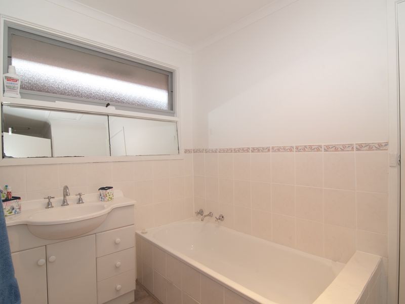 4 Brott Court, Keysborough VIC 3173