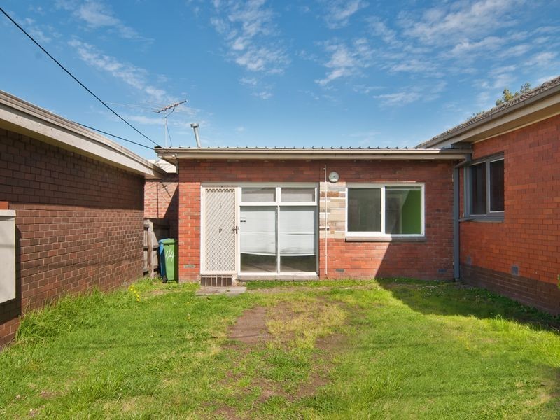 1/4 Florence Street, Noble Park VIC 3174