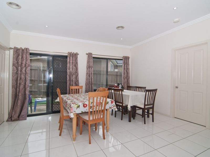 1/17 Bess Court, Dandenong VIC 3175
