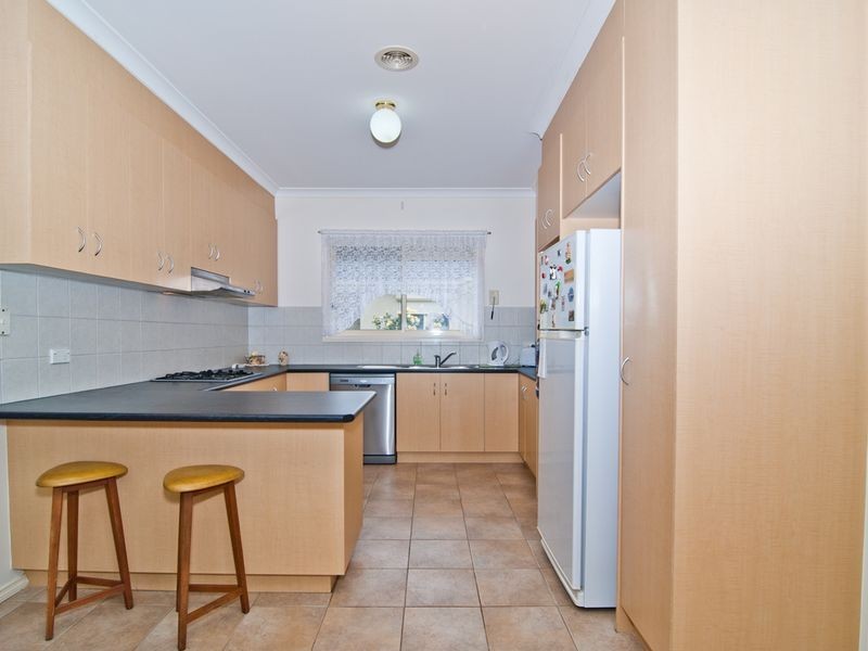 8/30-32 Noble Street, Noble Park VIC 3174