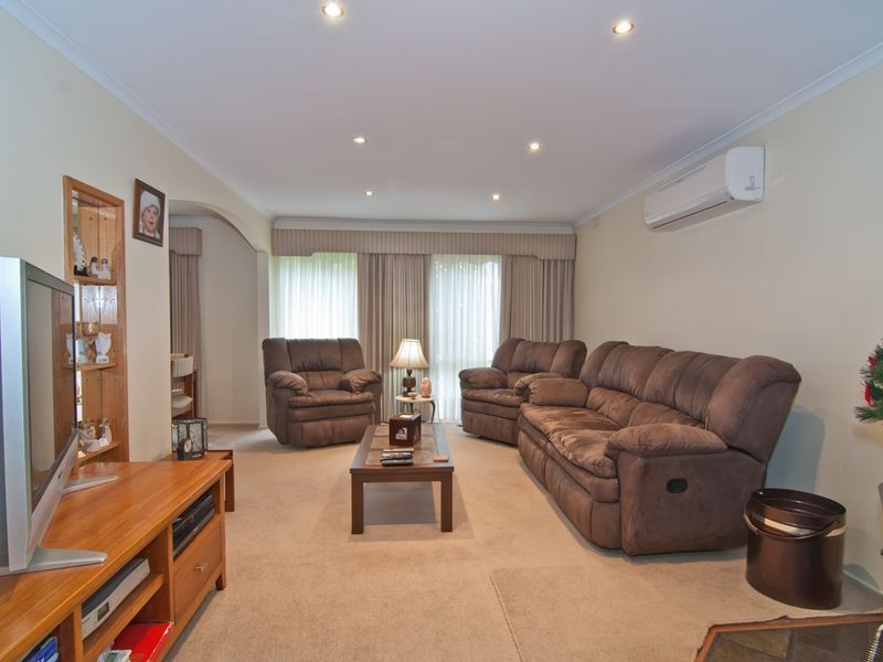 86 Darren Road, Keysborough VIC 3173