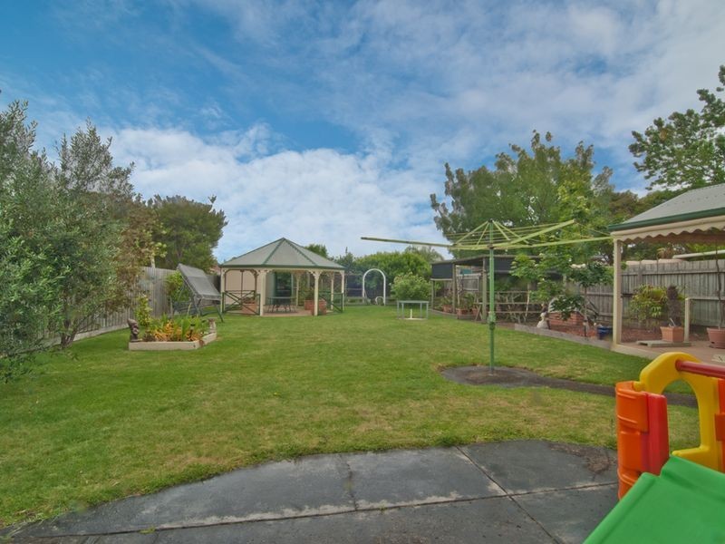 86 Darren Road, Keysborough VIC 3173