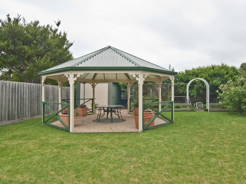 86 Darren Road, Keysborough VIC 3173