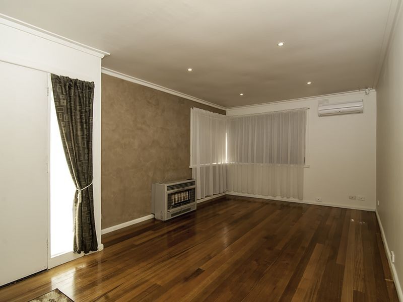 2/61 King George Parade, Dandenong VIC 3175