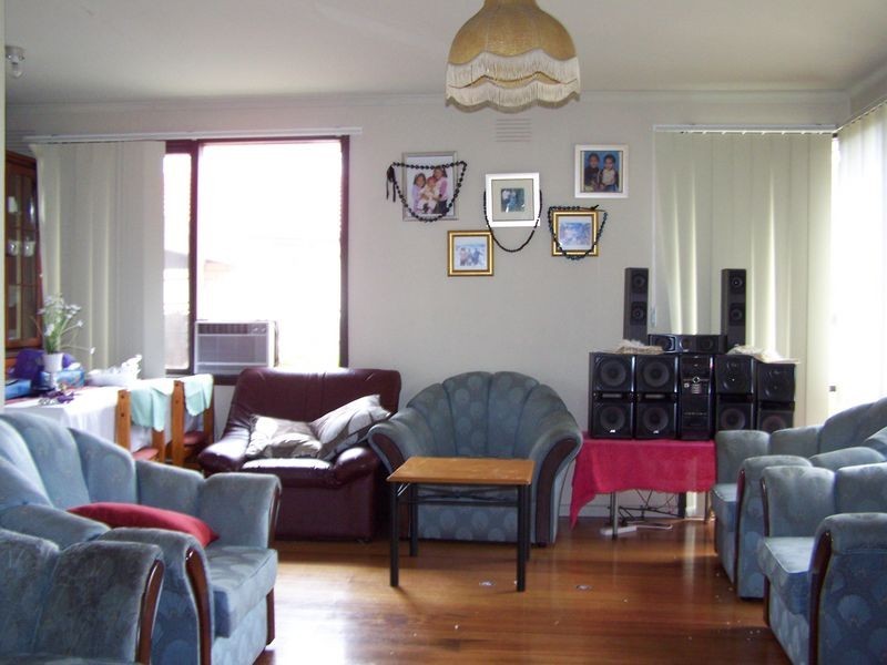 11 Walnut Crescent, Noble Park VIC 3174