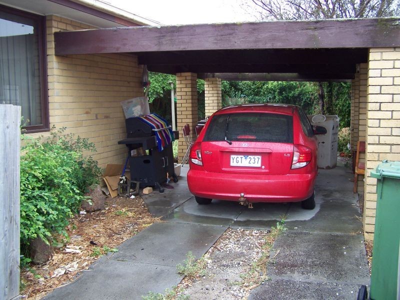 11 Walnut Crescent, Noble Park VIC 3174