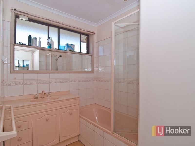 20 Liverpool Drive, Keysborough VIC 3173