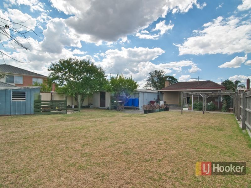 44 Whitworth Avenue, Springvale VIC 3171