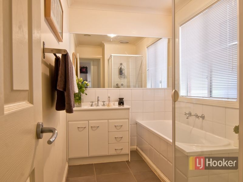 2/3 Mather Road, Noble Park VIC 3174