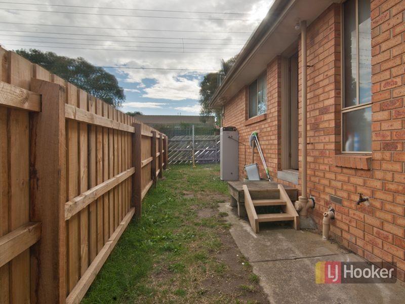 2/100 Ross Street, Dandenong VIC 3175