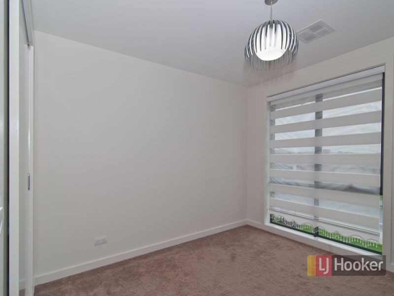 27 Juneberry Drive, Keysborough VIC 3173
