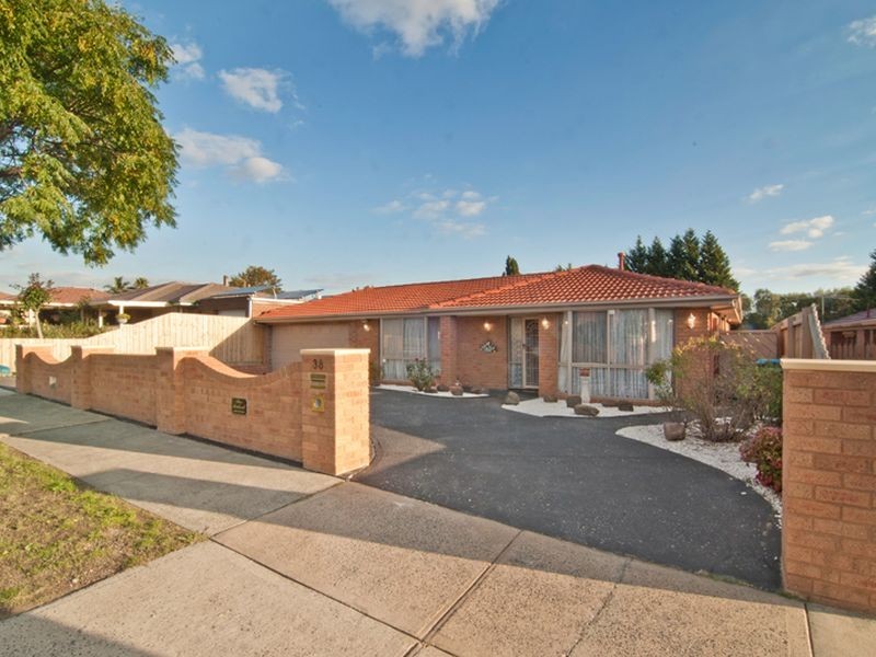 38 Arthur Phillip Drive, Endeavour Hills VIC 3802