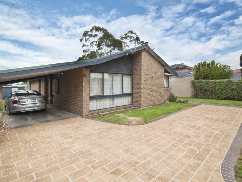18 Nicholas Street, Keysborough VIC 3173