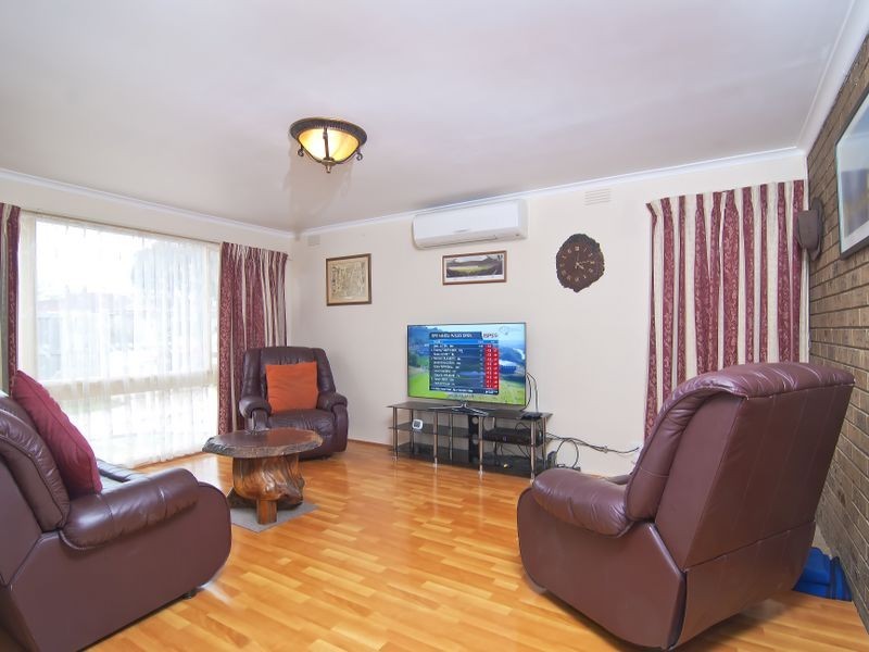 18 Nicholas Street, Keysborough VIC 3173