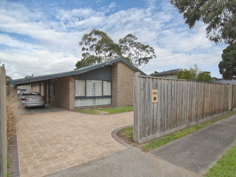 18 Nicholas Street, Keysborough VIC 3173