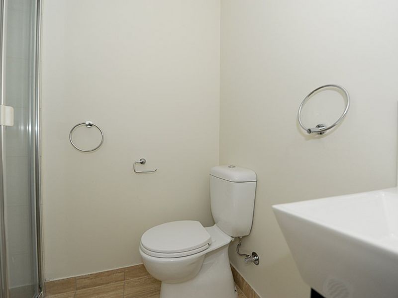 4/20 James Street, Dandenong VIC 3175