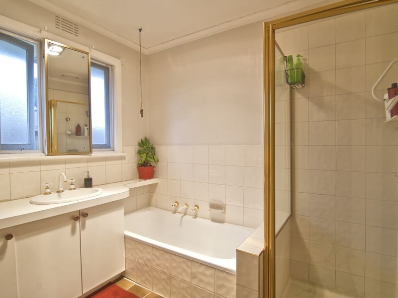 1 Himbeck Court, Noble Park VIC 3174