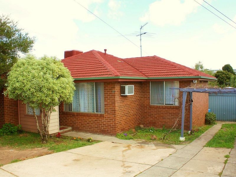12 Jacksons Road, Noble Park North VIC 3174