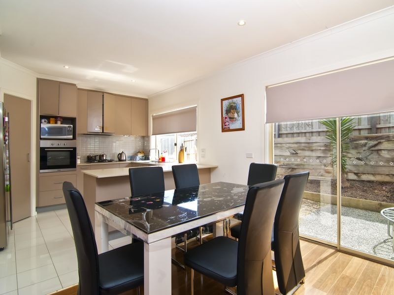 32/21 Kingfisher Drive, Doveton VIC 3177