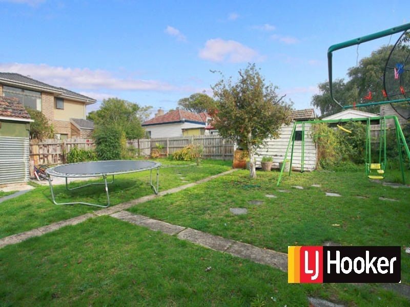 40 Gladstone Road, Dandenong VIC 3175