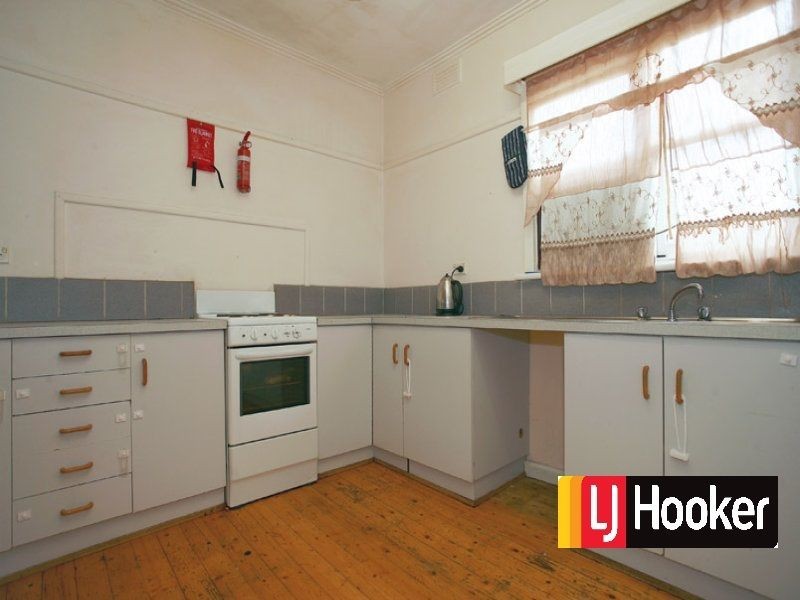 40 Gladstone Road, Dandenong VIC 3175