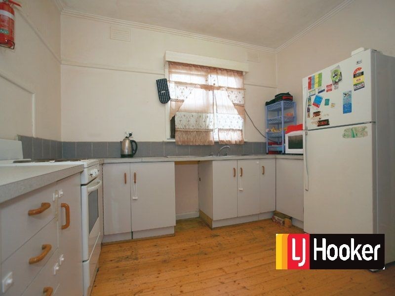 40 Gladstone Road, Dandenong VIC 3175