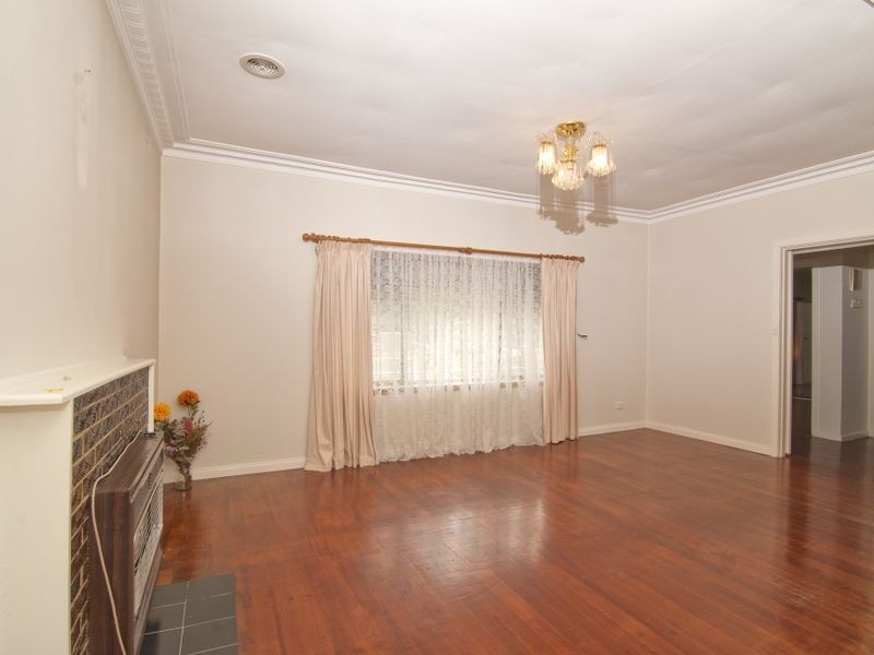 136 Railway Parade, Noble Park VIC 3174