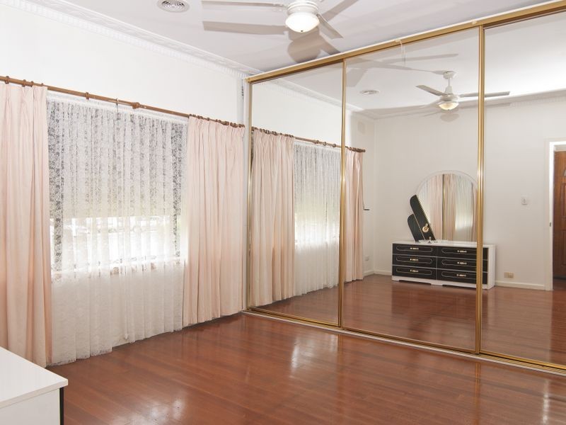 136 Railway Parade, Noble Park VIC 3174