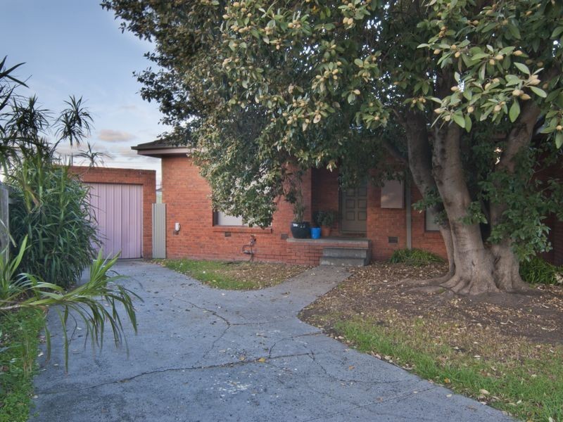 2/31 Verbena Crescent, Noble Park VIC 3174