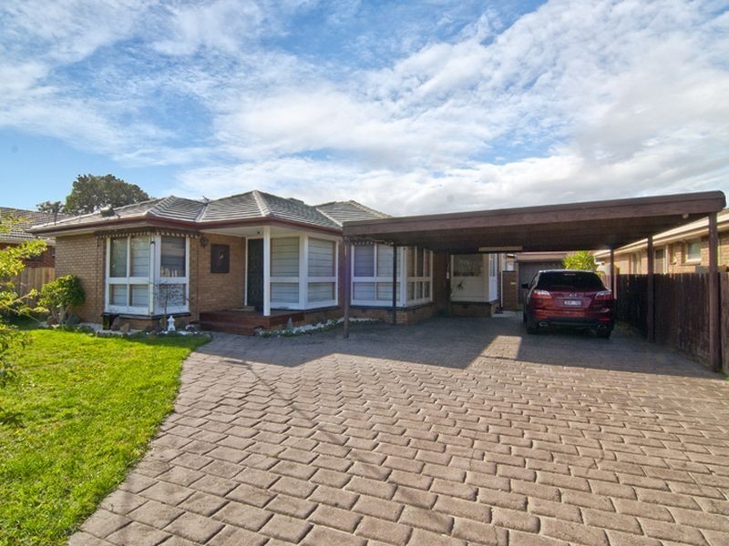 11 Kirribilli Avenue, Keysborough VIC 3173