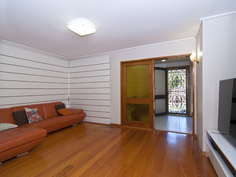 11 Kirribilli Avenue, Keysborough VIC 3173