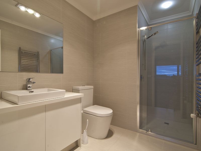 68 Leonard Avenue, Noble Park VIC 3174