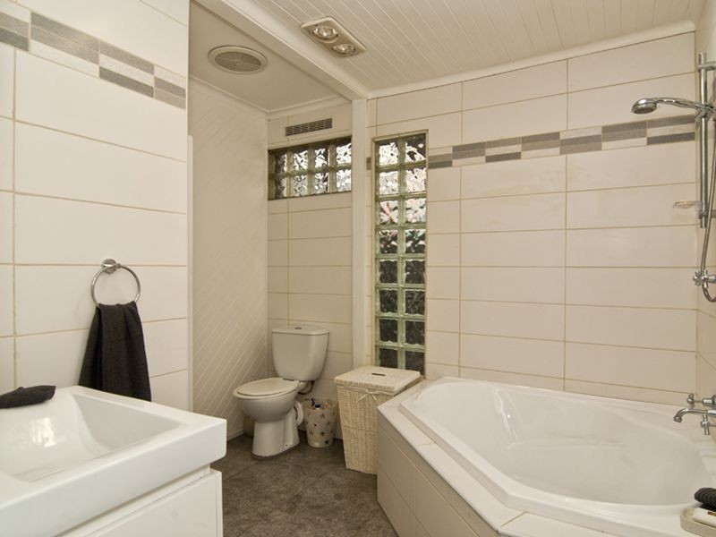 92 Halton Road, Noble Park North VIC 3174