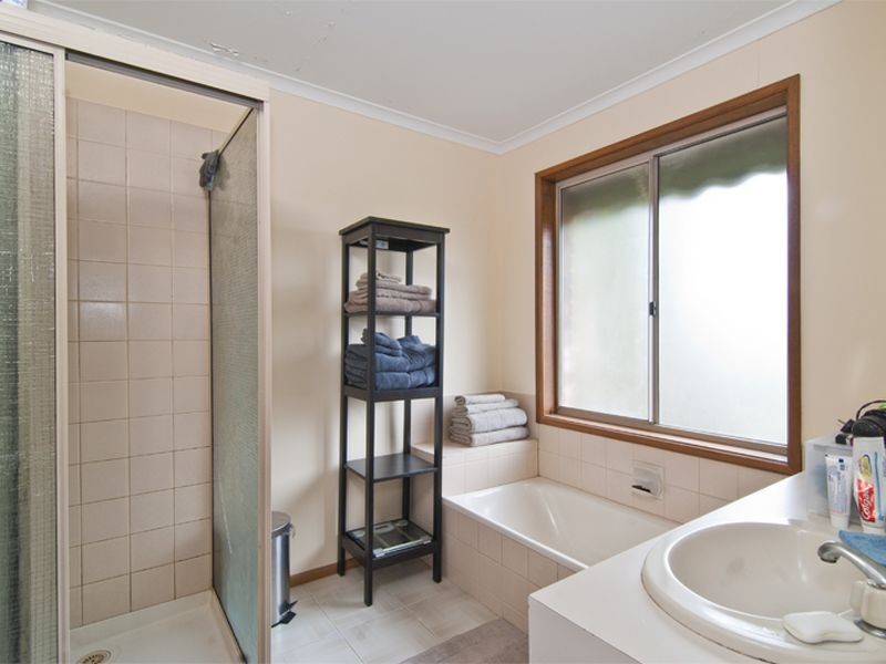 10 Finchley Court, Endeavour Hills VIC 3802