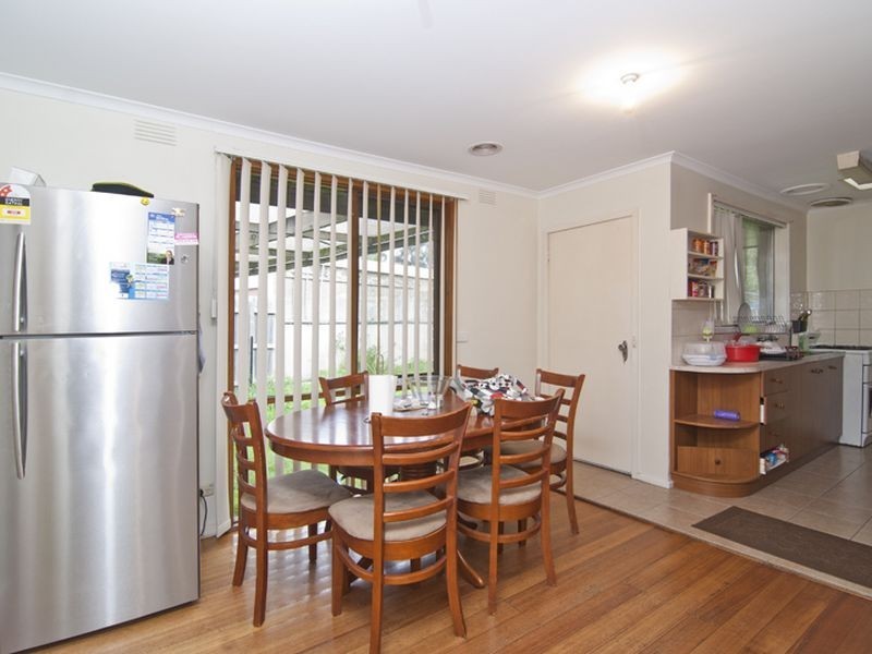 16 Lancaster Avenue, Narre Warren VIC 3805