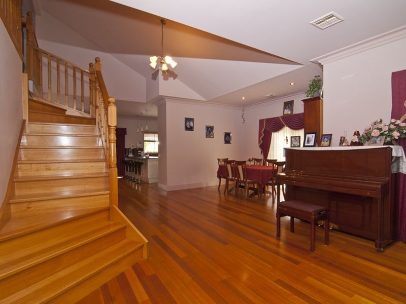 4 Stanford Avenue, Keysborough VIC 3173